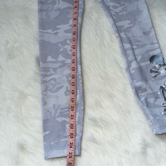 Lululemon Workout Set - Picture 15 of 16